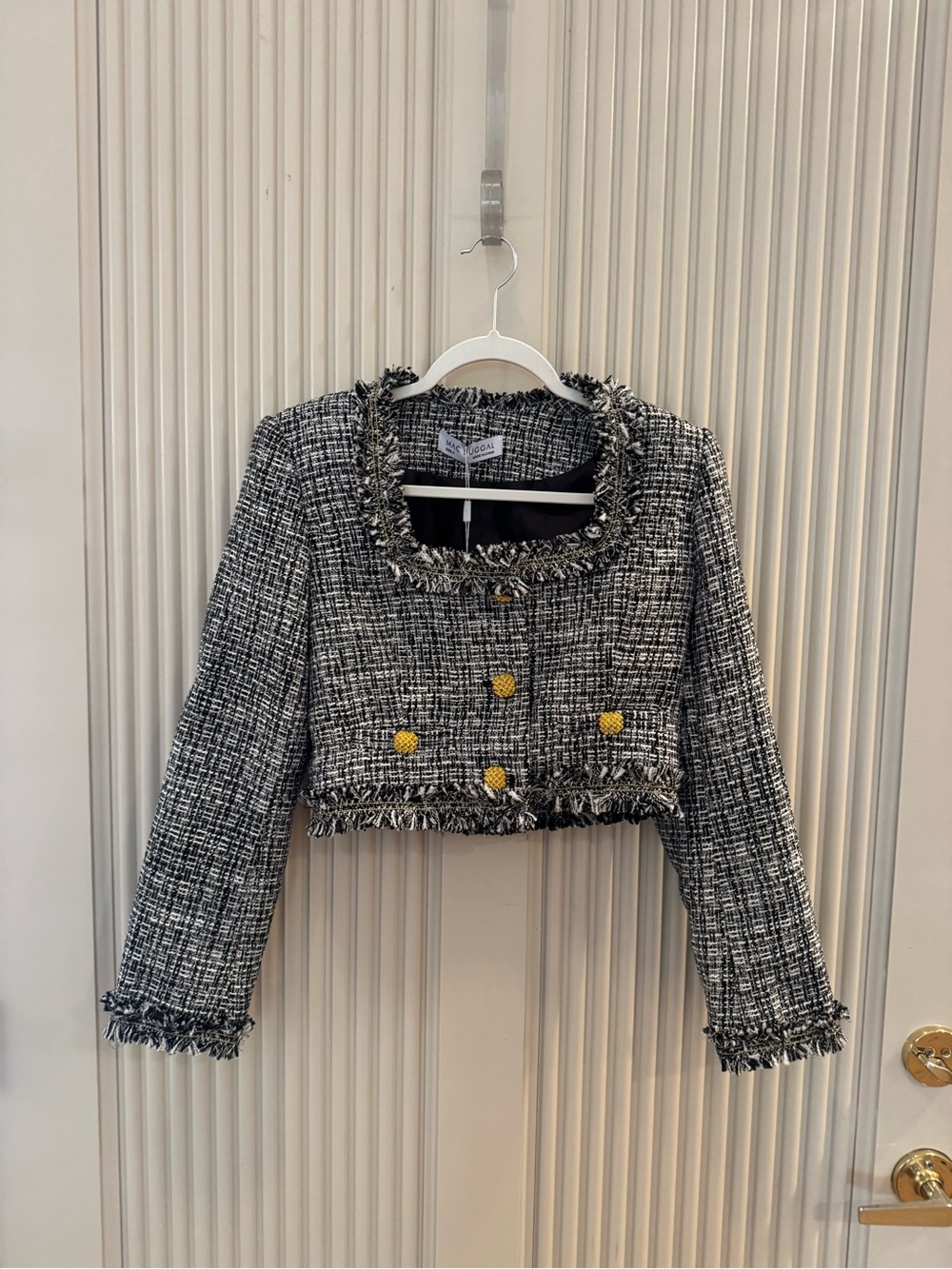 Mac Duggal Black and White Cropped Tweed Jacket with Gold Buttons Size 2
